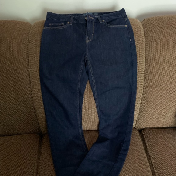 Patagonia Jeans - Picture 2 of 3